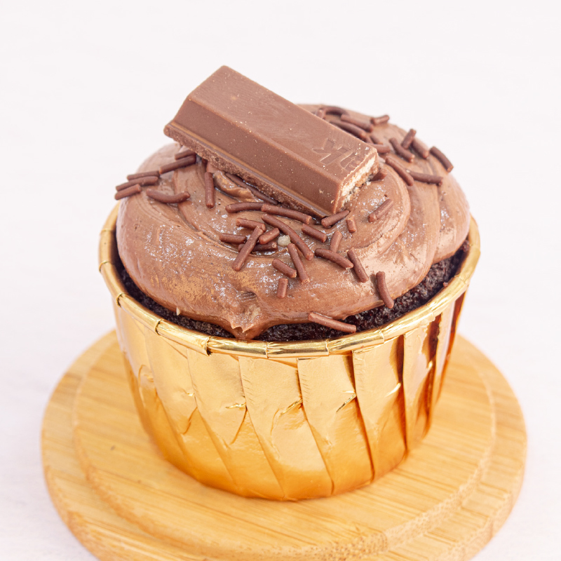 KITKAT CUPCAKE